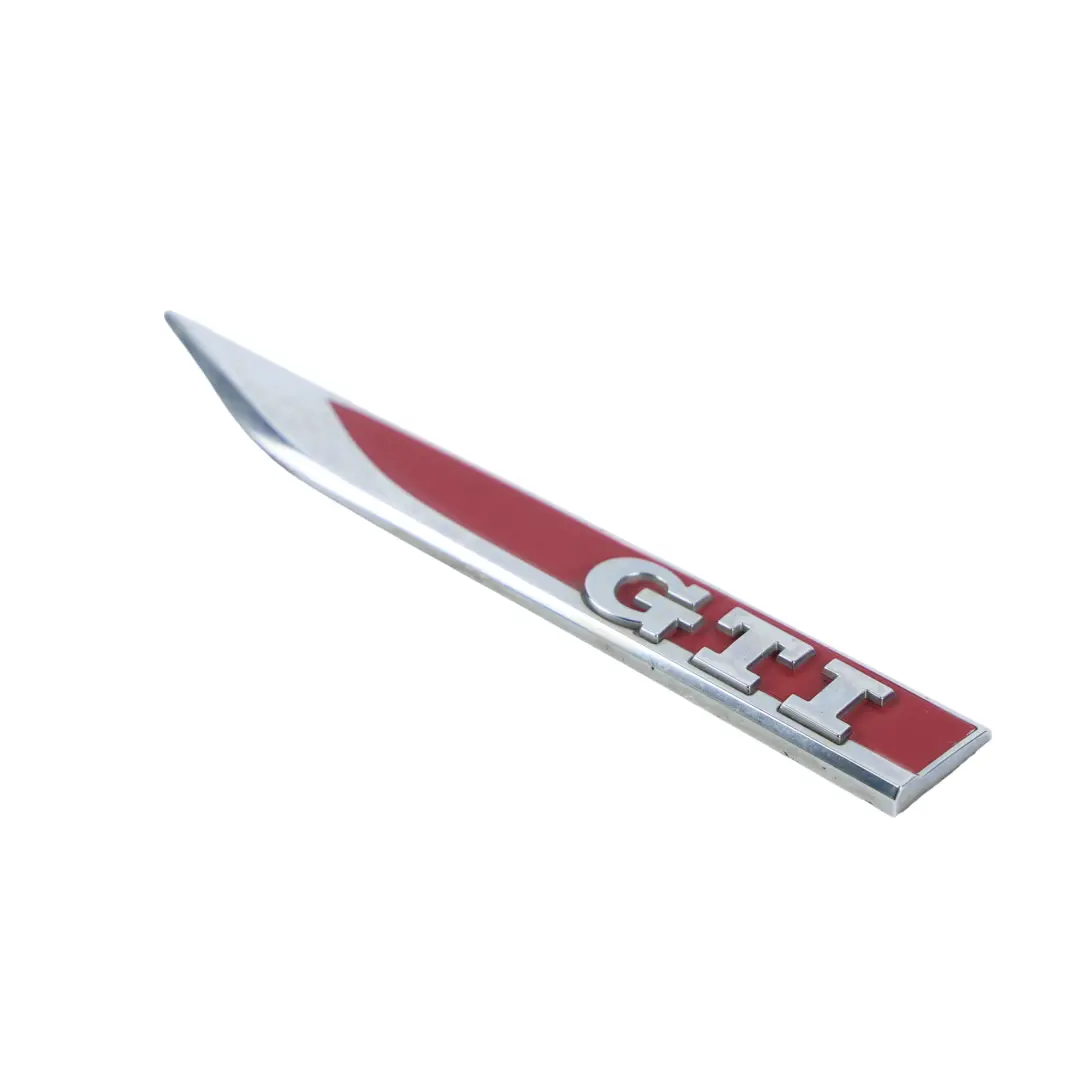 Panel Lateral Izquierdo para Volkswagen Golf Mk7 GTI Logo Insignia con número de pieza 5G0853688L Volkswagen Golf Mk7 GTI Logo Insignia Panel Lateral Izquierdo - SKU 5G0853688L - Número de pieza 5G0853688L