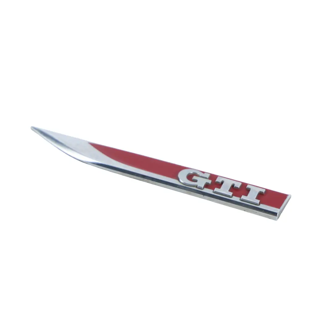Panneau Latéral Gauche pour Volkswagen Golf Mk7 GTI Logo Badge à propos du numéro de pièce 5G0853688L Volkswagen Golf Mk7 GTI Logo Badge Panneau Latéral Gauche - SKU 5G0853688L - Numéro de pièce 5G0853688L