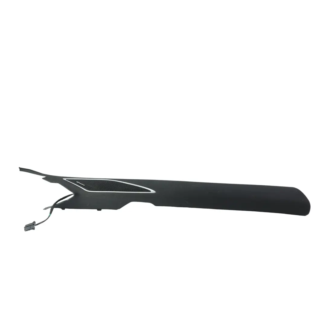 Moldura Superior Pilar A Interior Derecha para Volkswagen Golf Mk7 con número de pieza 5G0867234R Volkswagen Golf Mk7 Moldura Superior Pilar A Interior Derecha - SKU 5G0867234R-2 - Número de pieza 5G0867234R