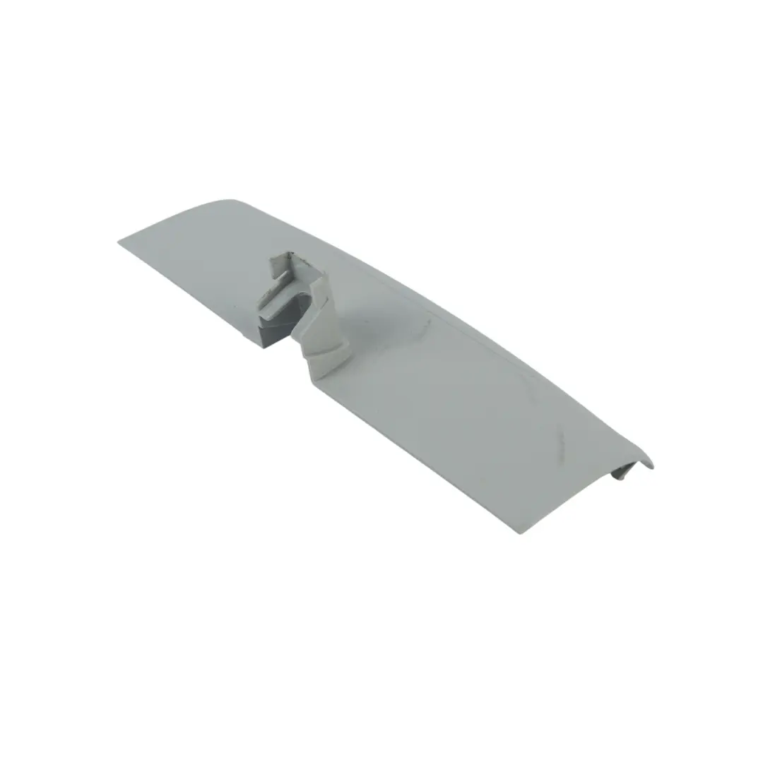 Cache Rétroviseur Arrière Gris Perle pour Volkswagen Golf Mk7 à propos du numéro de pièce 5G0867927A Volkswagen Golf Mk7 Cache Rétroviseur Arrière Gris Perle - SKU 5G0867927A - Numéro de pièce 5G0867927A