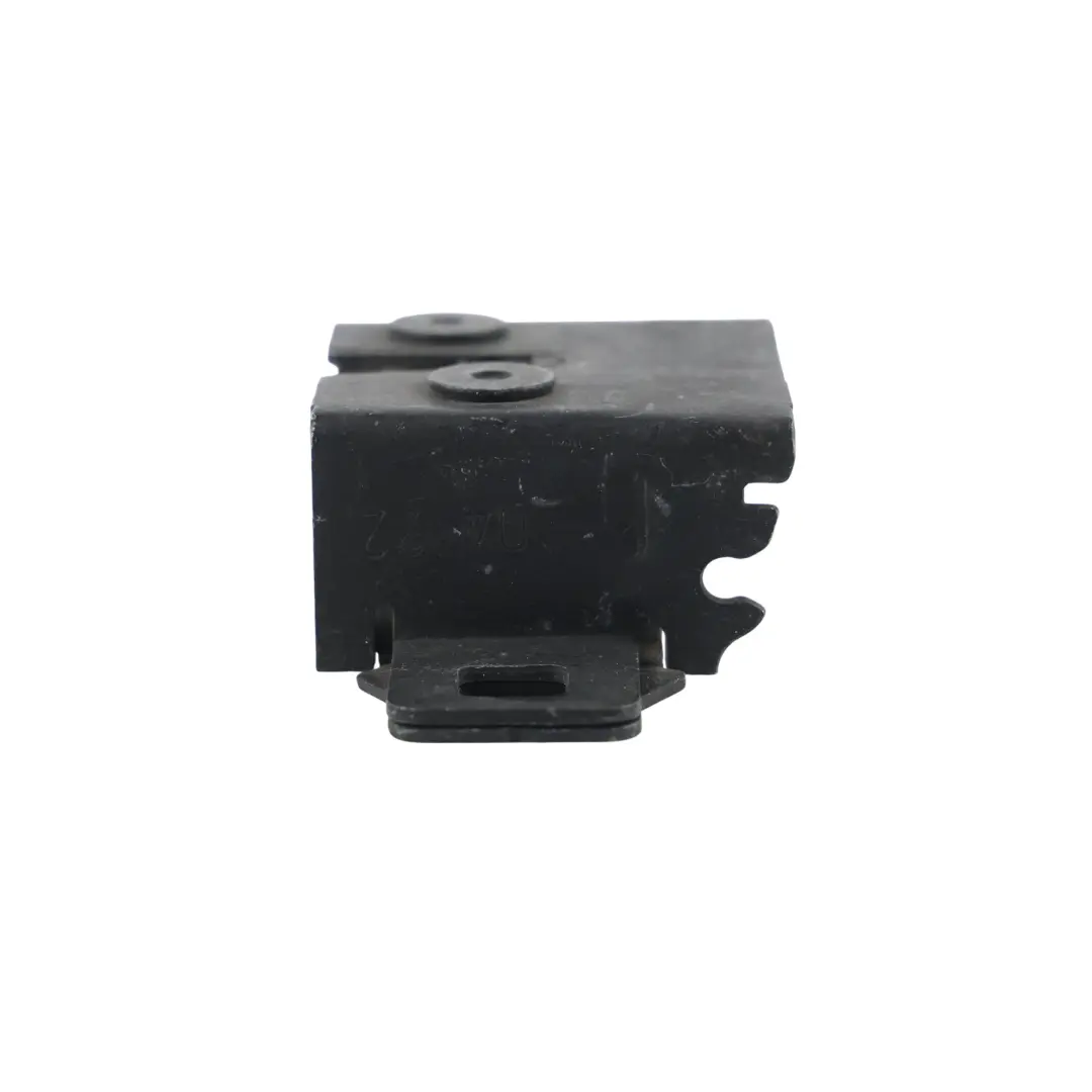 Serratura Chiusura Cofano Sinistra per Range Rover Velar L560 con numero di parte 5H22-16700 Range Rover Velar L560 Serratura Chiusura Cofano Sinistra - SKU 5H22-16700-BG - Numero di parte 5H22-16700