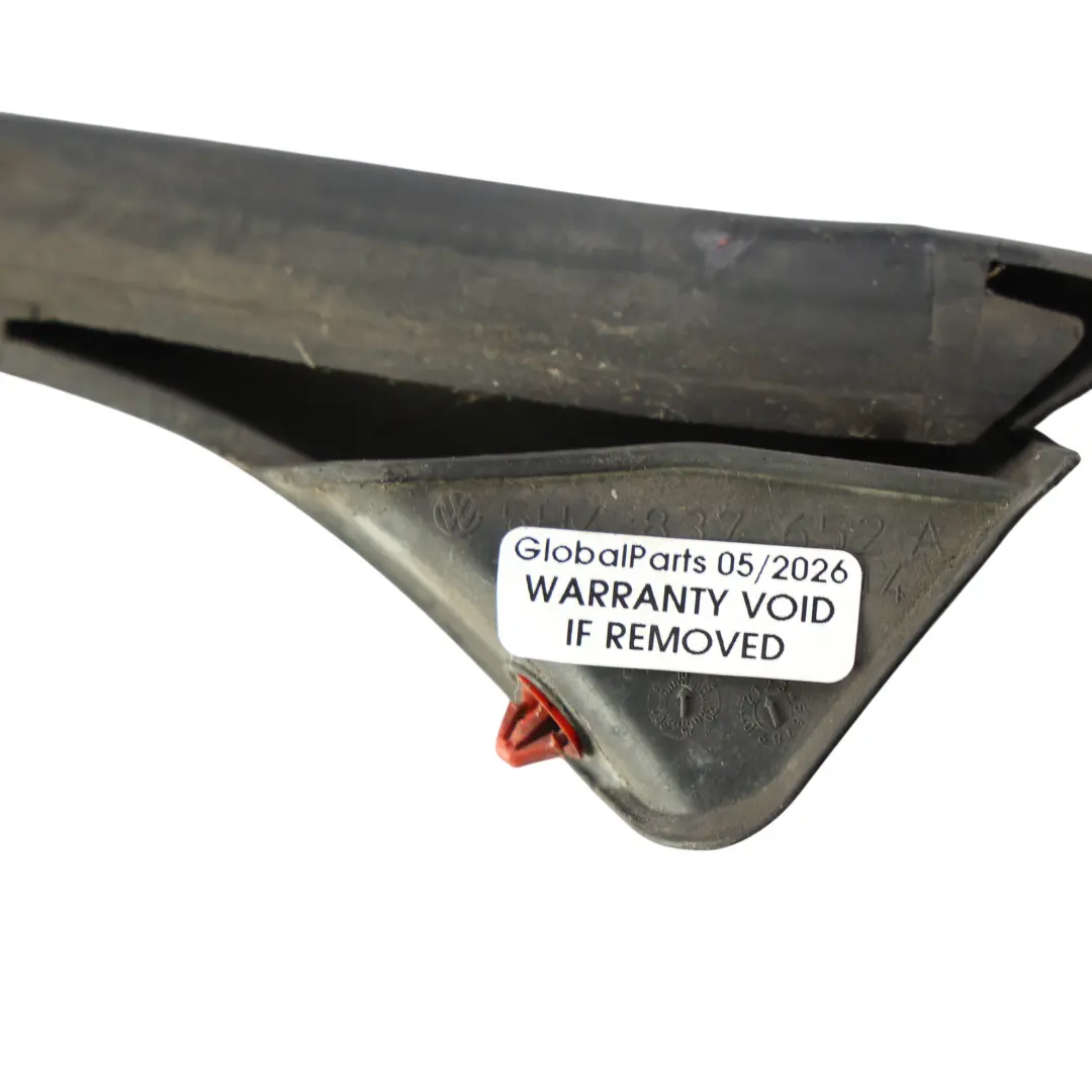Volkswagen Golf Mk8 Junta Puerta Delantera Derecha Inferior - SKU 5H4837652A - Número de pieza 5H4837652A