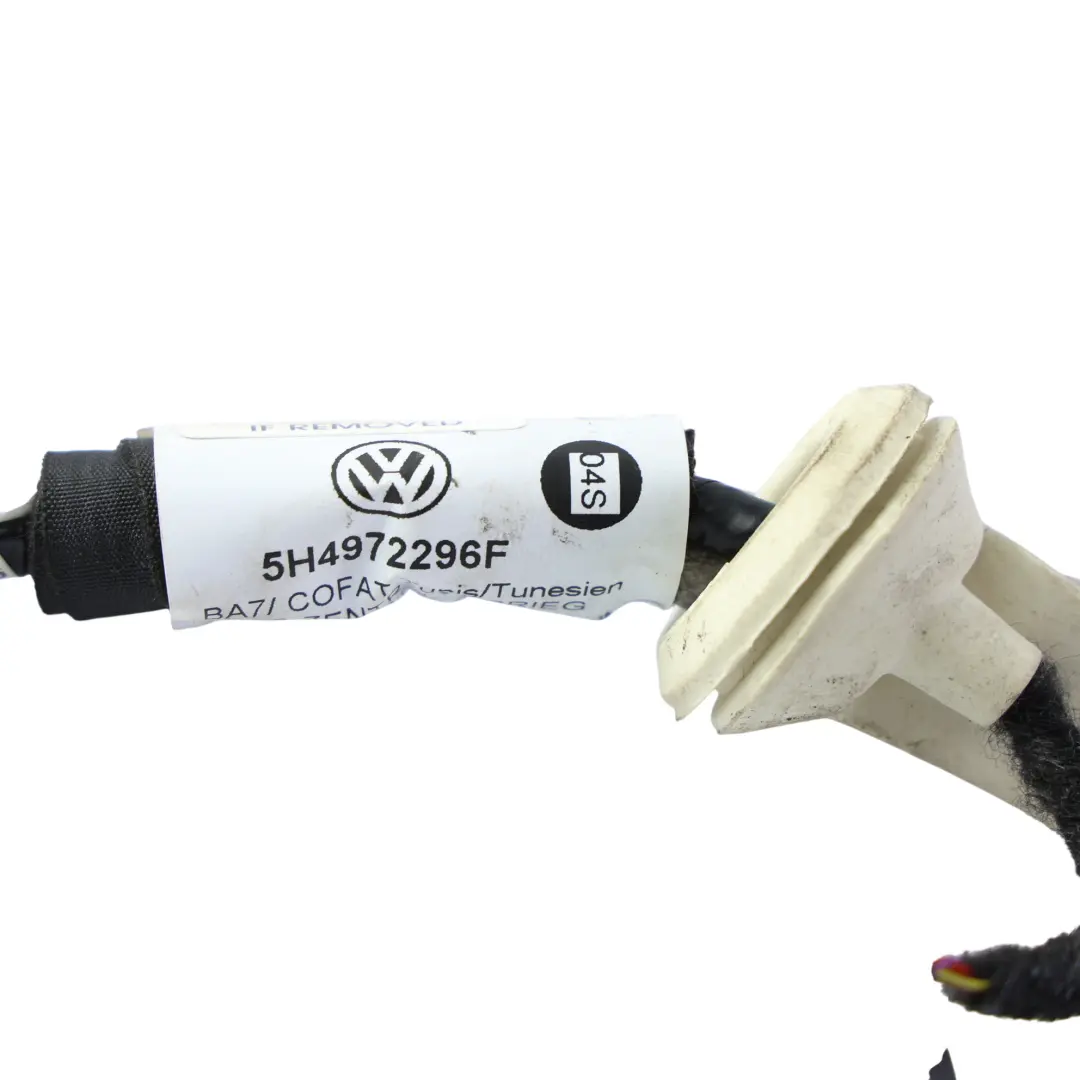 Mk8 Front Door Lock Release Bowden Cable Right O/S to Volkswagen Golf with Part number 5H4972296F Volkswagen Golf Mk8 Front Door Lock Release Bowden Cable Right O/S - SKU 5H4972296F - Part number 5H4972296F