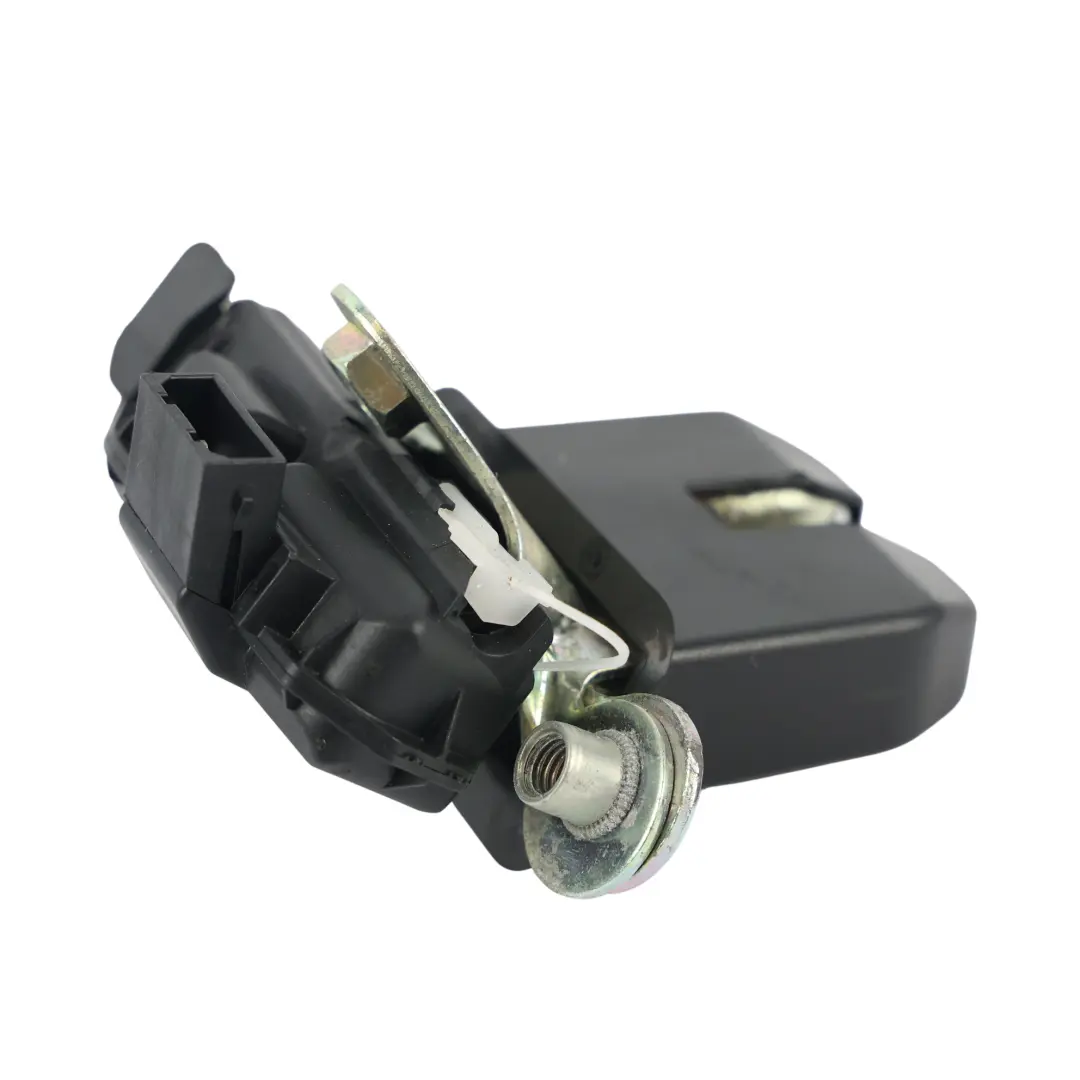 Mk2 Zamek Klapy Bagażnika Tylnej do Skoda Fabia o numerze 5J0827501D Skoda Fabia Mk2 Zamek Klapy Bagażnika Tylnej - SKU 5J0827501D - Numer Części 5J0827501D