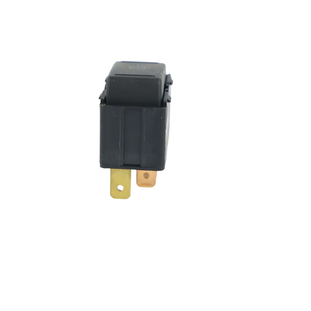 Mk2 Przełącznik Świateł Dziennych do Skoda Fabia o numerze 5J0941503 Skoda Fabia Mk2 Przełącznik Świateł Dziennych - SKU 5J0941503 - Numer Części 5J0941503