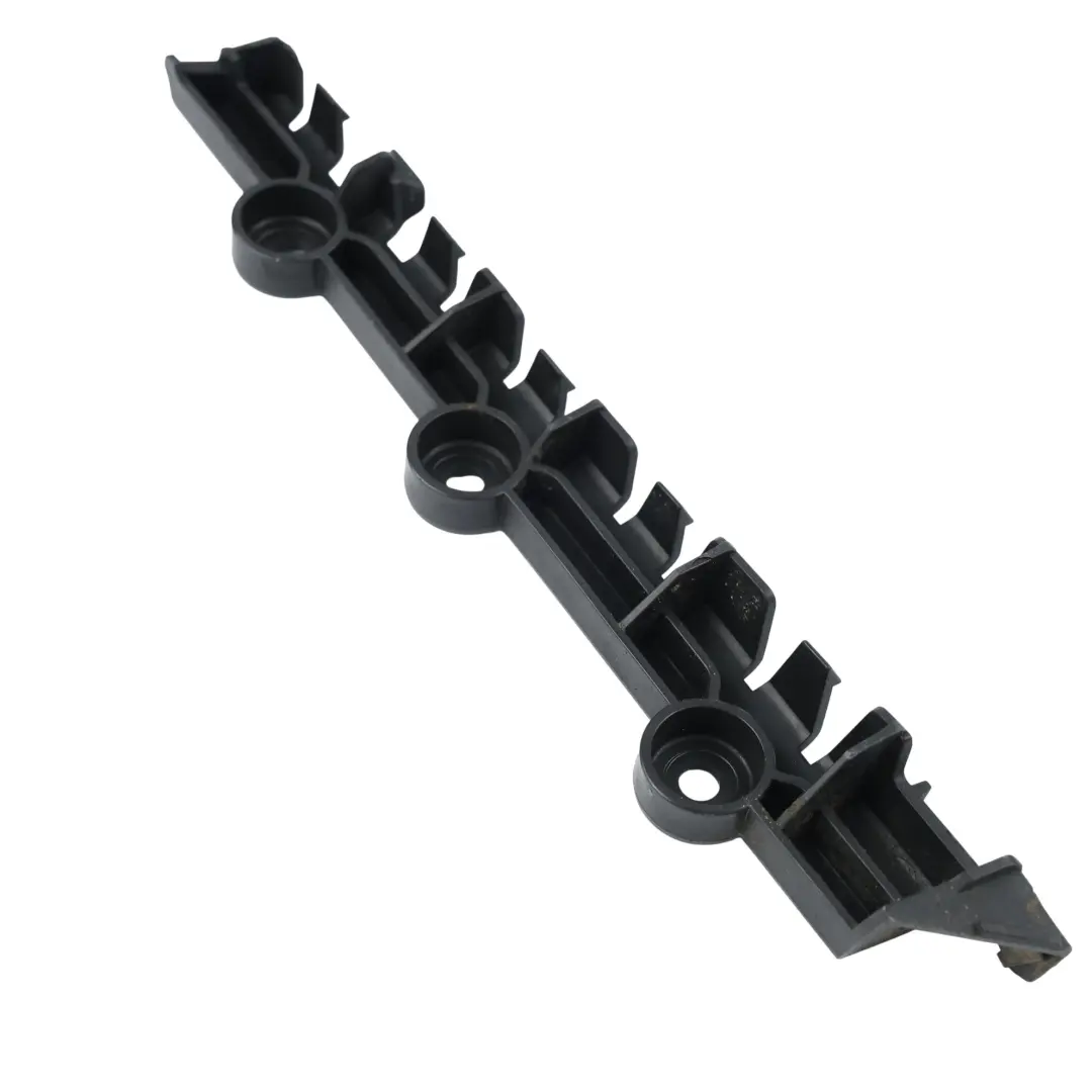 Skoda Fabia MK2 5J Soporte Parachoques Trasero Derecho - SKU 5J6807394 - Número de pieza 5J6807394