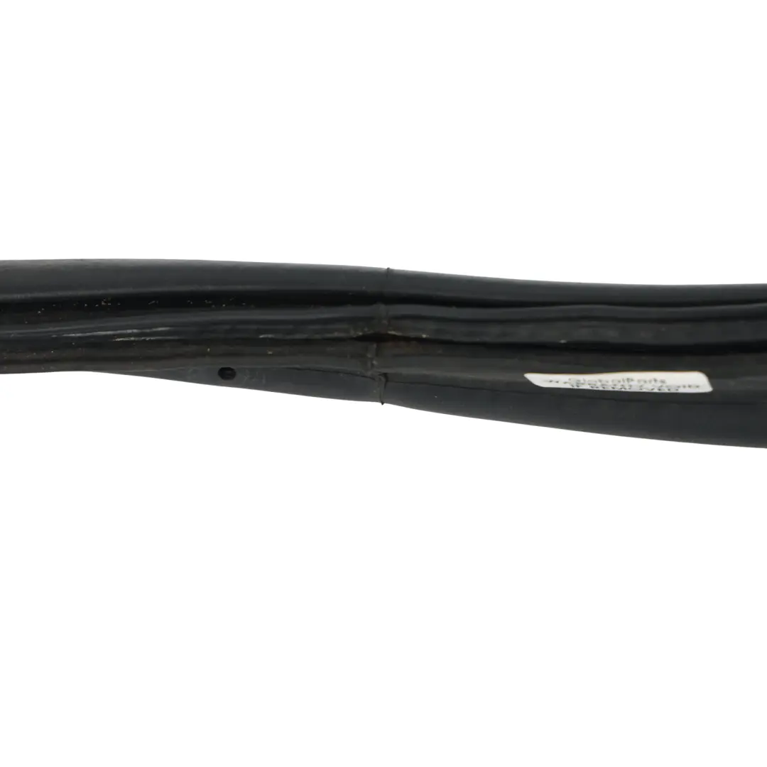 Skoda Fabia MK2 5D Joint Caoutchouc Hayon Arrière - SKU 5J6827705C - Numéro de pièce 5J6827705C