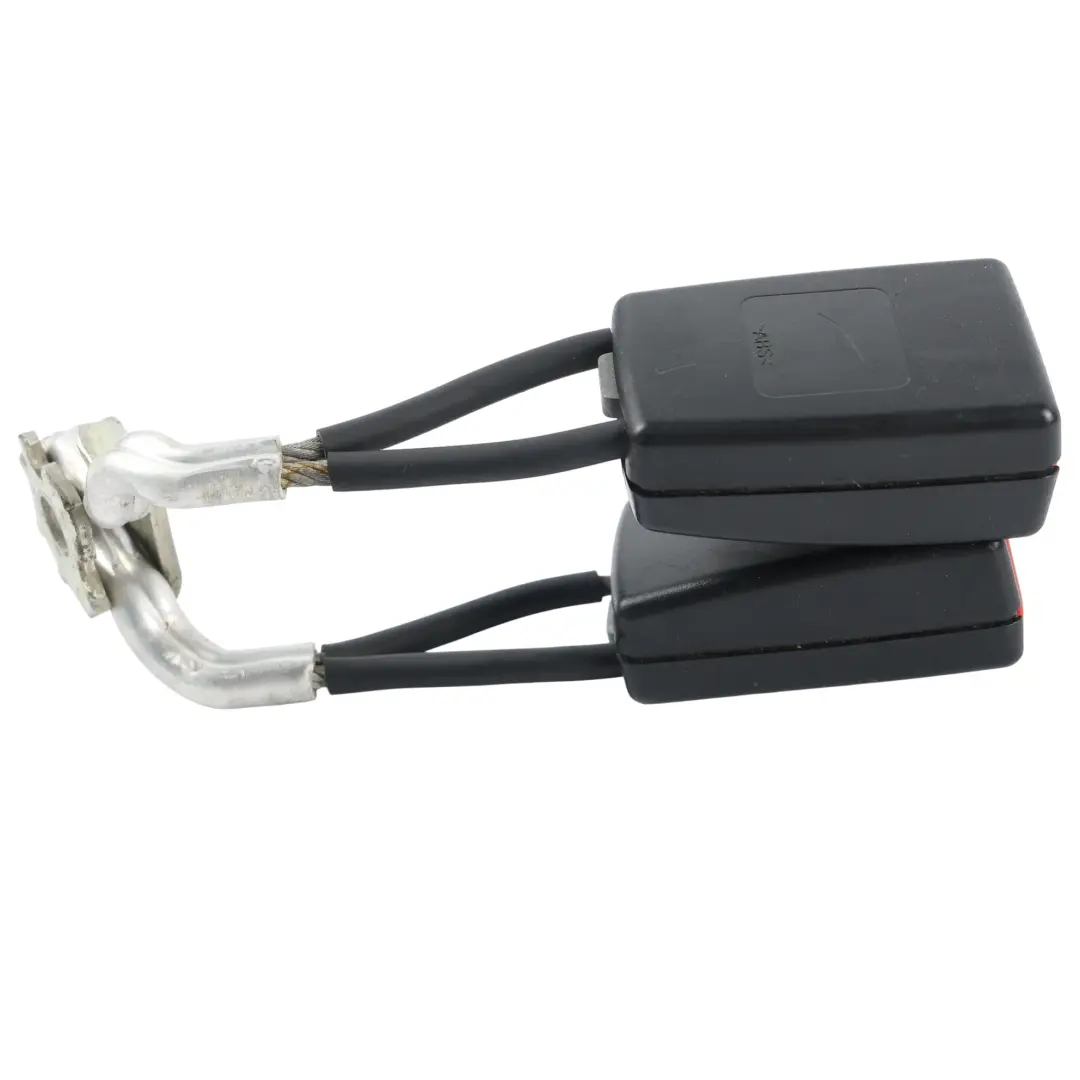 Mk2 Rear Seat Bench Middle Double Belt Buckle Clip to Skoda Fabia with Part number 5J6857488 Skoda Fabia Mk2 Rear Seat Bench Middle Double Belt Buckle Clip - SKU 5J6857488 - Part number 5J6857488