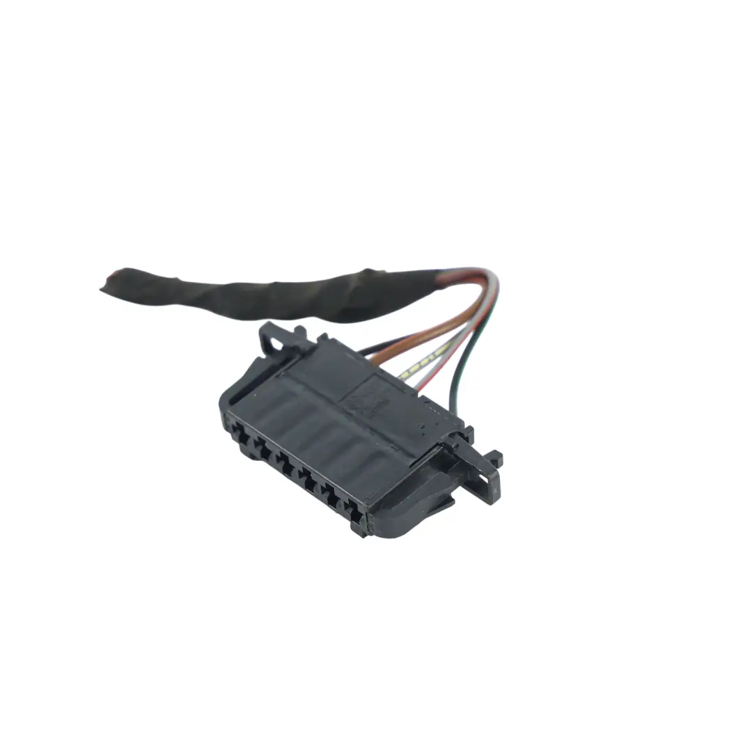 Mk3 Wiązka Kabli Wtyczka Lampy Tylnej Prawa do Skoda Fabia o numerze 5J6945112A Skoda Fabia Mk3 Wiązka Kabli Wtyczka Lampy Tylnej Prawa - SKU 5J6945112A-2 - Numer Części 5J6945112A