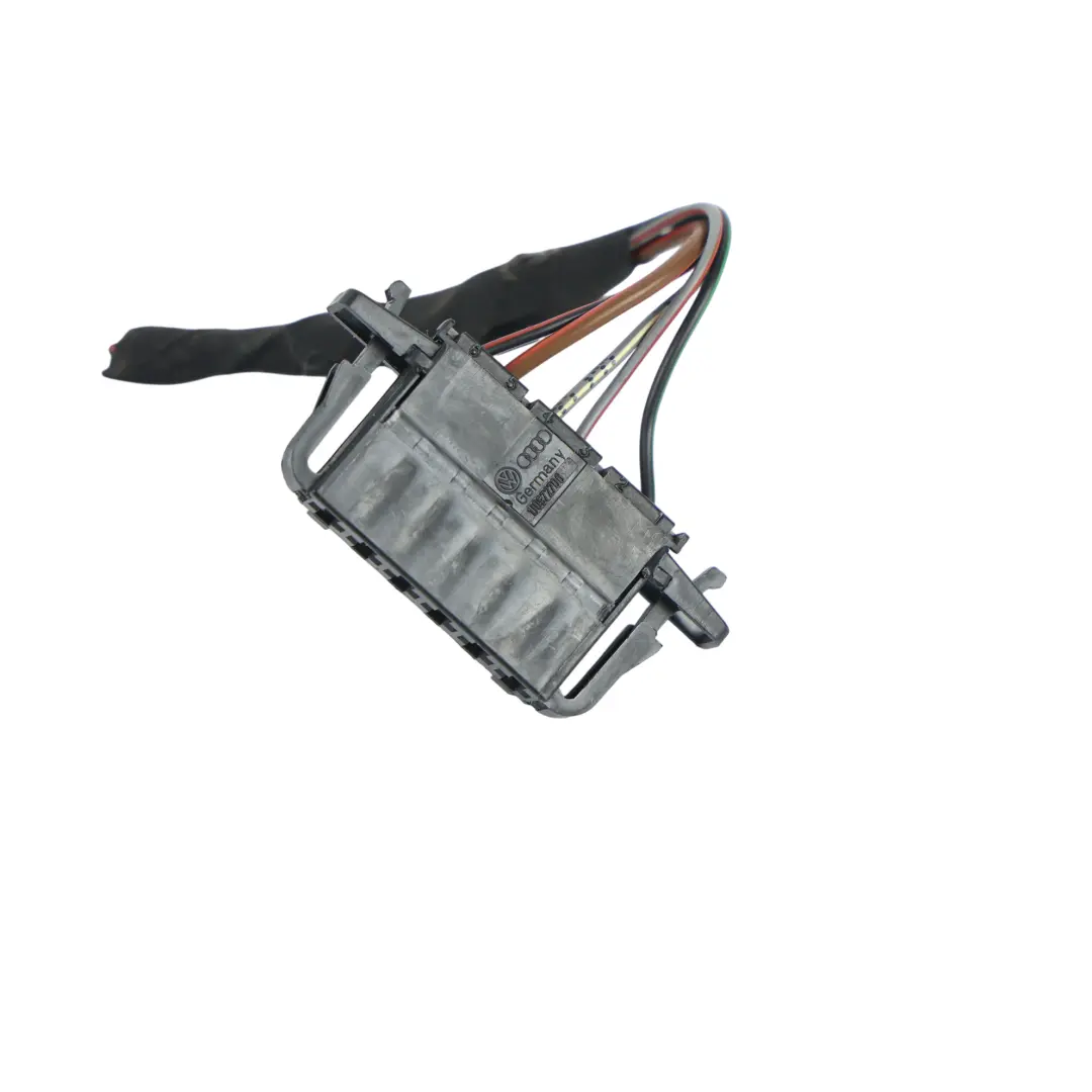 MK3 Kabelbaum Stecker Rückleuchte Hinten Rechts für Skoda Fabia mit Teilenummer 5J6945112A Skoda Fabia MK3 Kabelbaum Stecker Rückleuchte Hinten Rechts - SKU 5J6945112A-2 - Teilenummer 5J6945112A