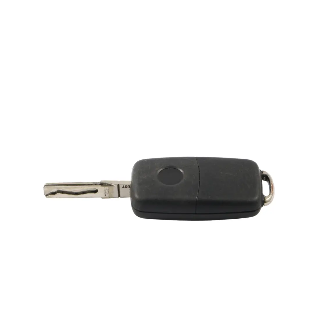 2k 3 Button Remote Flip Key Main Car Key Fob to VW Volkswagen Caddy with Part number 5K0837202DH VW Volkswagen Caddy 2k 3 Button Remote Flip Key Main Car Key Fob - SKU 5K0837202DH - Part number 5K0837202DH