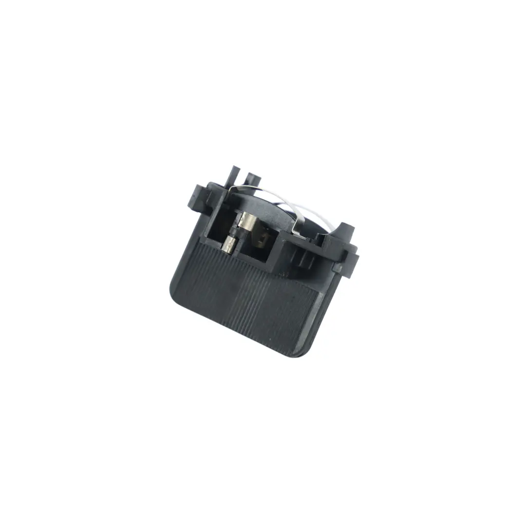 Support Douille Ampoule Phare Gauche Droit pour Volkswagen Golf Mk7 à propos du numéro de pièce 5K0941109E Volkswagen Golf Mk7 Support Douille Ampoule Phare Gauche Droit - SKU 5K0941109E - Numéro de pièce 5K0941109E