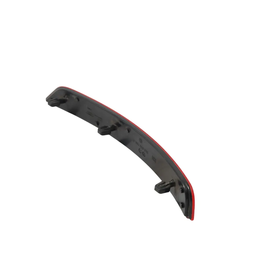 5K Odblask Tylny Prawy do Volkswagen Golf GTD o numerze 5K0945106H Volkswagen Golf GTD 5K Odblask Tylny Prawy - SKU 5K0945106H - Numer Części 5K0945106H