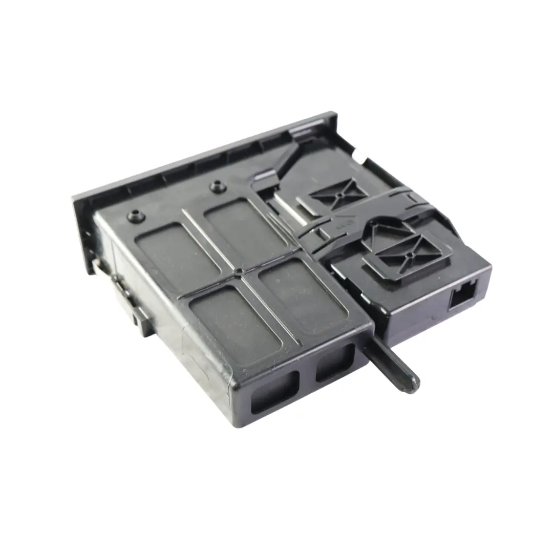 Volkswagen Passat B7 Touran 1T Módulo Interface Multimedia Socket - SKU 5N0035341E - Número de pieza 5N0035341E