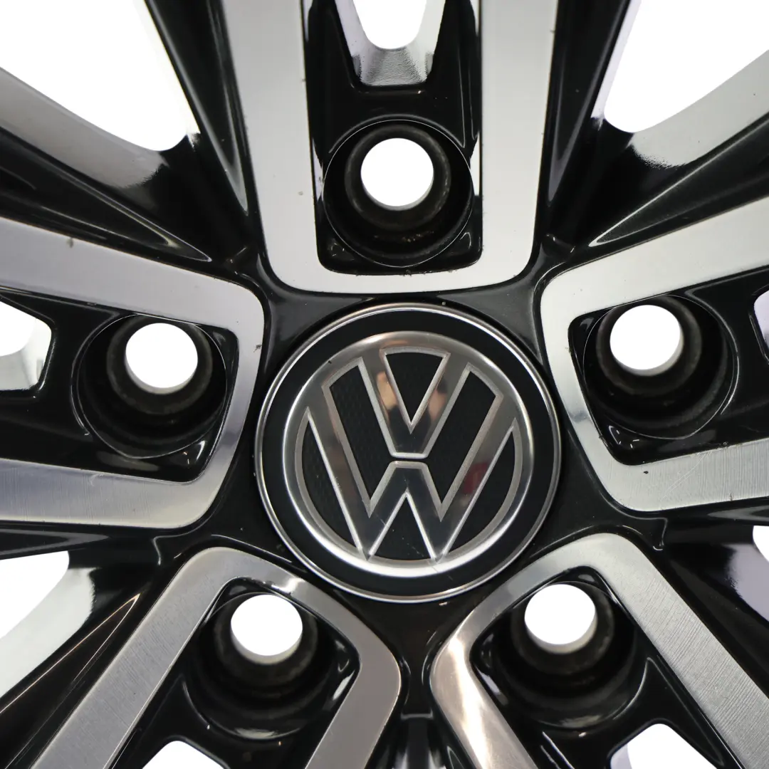 Llanta 20" 8.5J ET38 5x112 Suzuka Grafito para Volkswagen Tiguan 5N con número de pieza 5NA601025G Volkswagen Tiguan 5N Llanta 20" 8.5J ET38 5x112 Suzuka Grafito - SKU 5NA601025G-1 - Número de pieza 5NA601025G