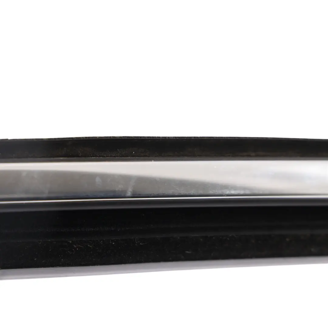 Volkswagen Tiguan MK2 Sello Ventana Puerta Trasera Cromado Derecho - SKU 5NA839431G - Número de pieza 5NA839431G