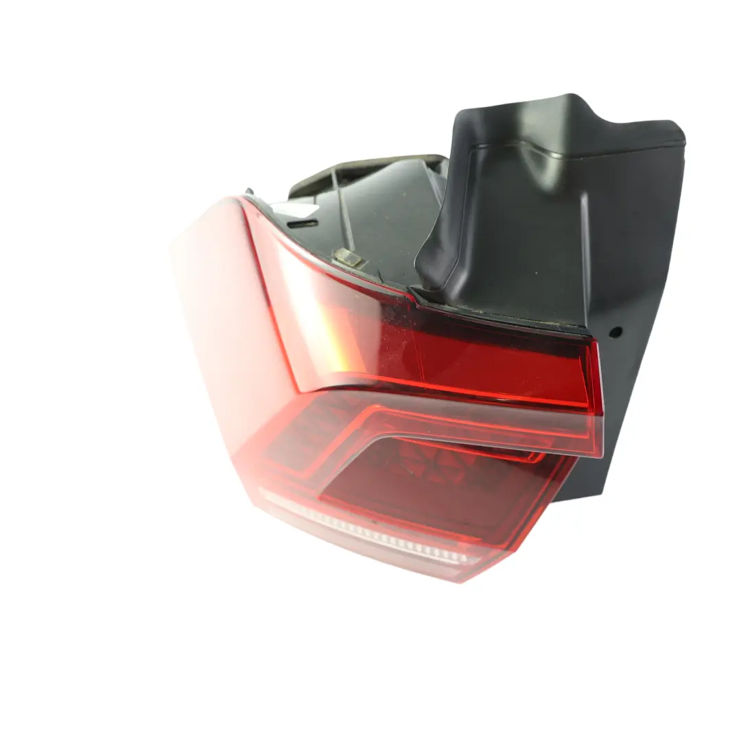 Volkswagen Tiguan Mk2 Lampa Tylna LED Lewa - SKU 5NA945207C - Numer Części 5NA945207C