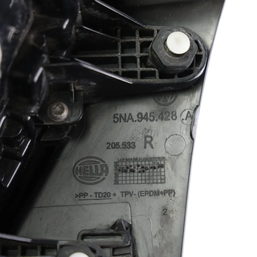 MK2 Fanale Posteriore Esterno Destro per Volkswagen Tiguan con numero di parte 5NA945208G Volkswagen Tiguan MK2 Fanale Posteriore Esterno Destro - SKU 5NA945208G - Numero di parte 5NA945208G