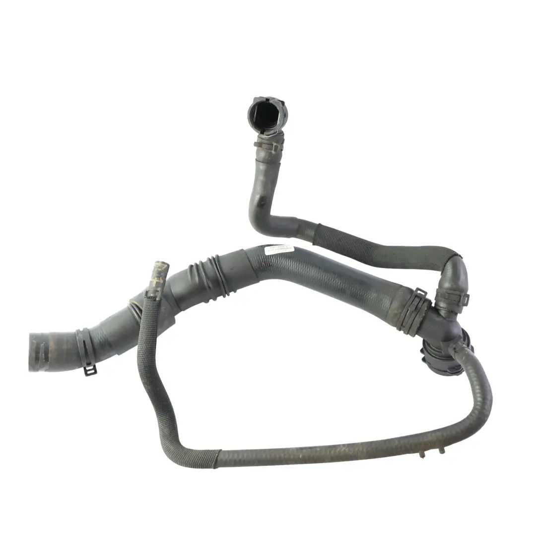 Audi A3 8V VW Passat B8 Seat Leon MK3 Durite Refroidissement - SKU 5Q0122101DT - Numéro de pièce 5Q0122101DT