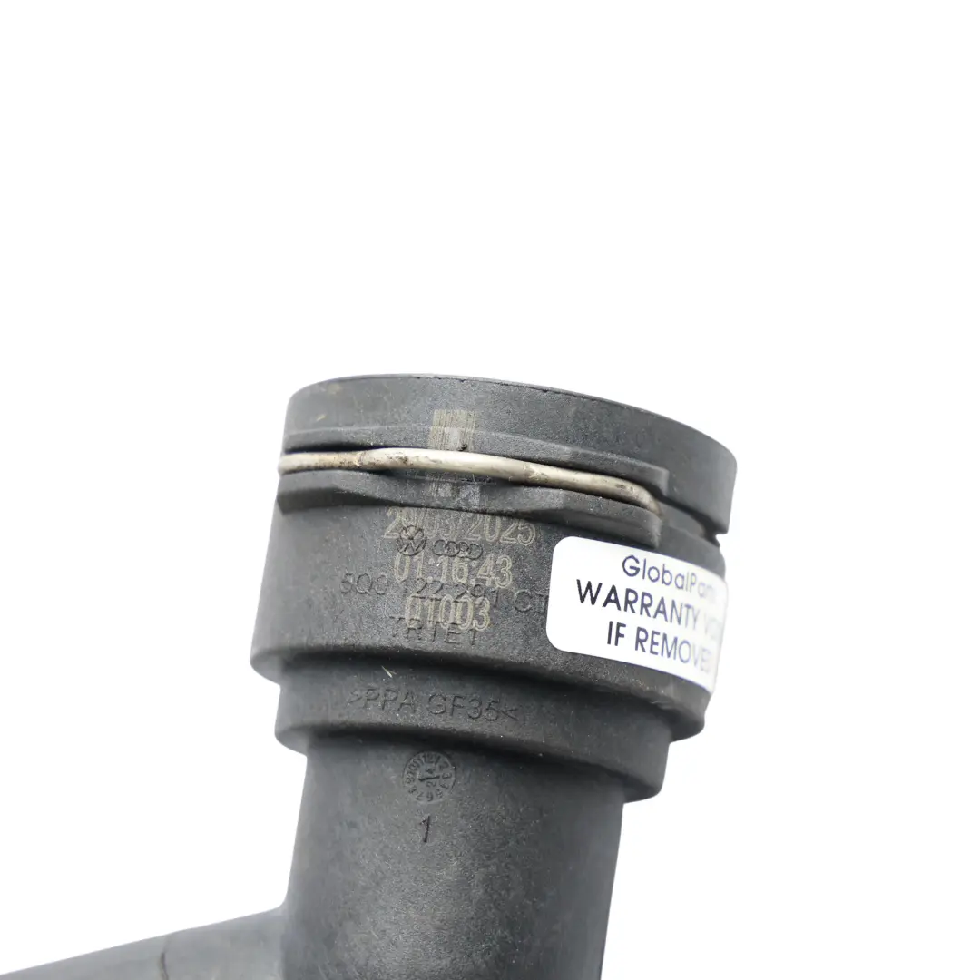 Wasser Kühler Rohr 2.0 TSI für Volkswagen Golf Mk7 R Motor mit Teilenummer 5Q0122291CT Volkswagen Golf Mk7 R Motor Wasser Kühler Rohr 2.0 TSI - SKU 5Q0122291CT - Teilenummer 5Q0122291CT