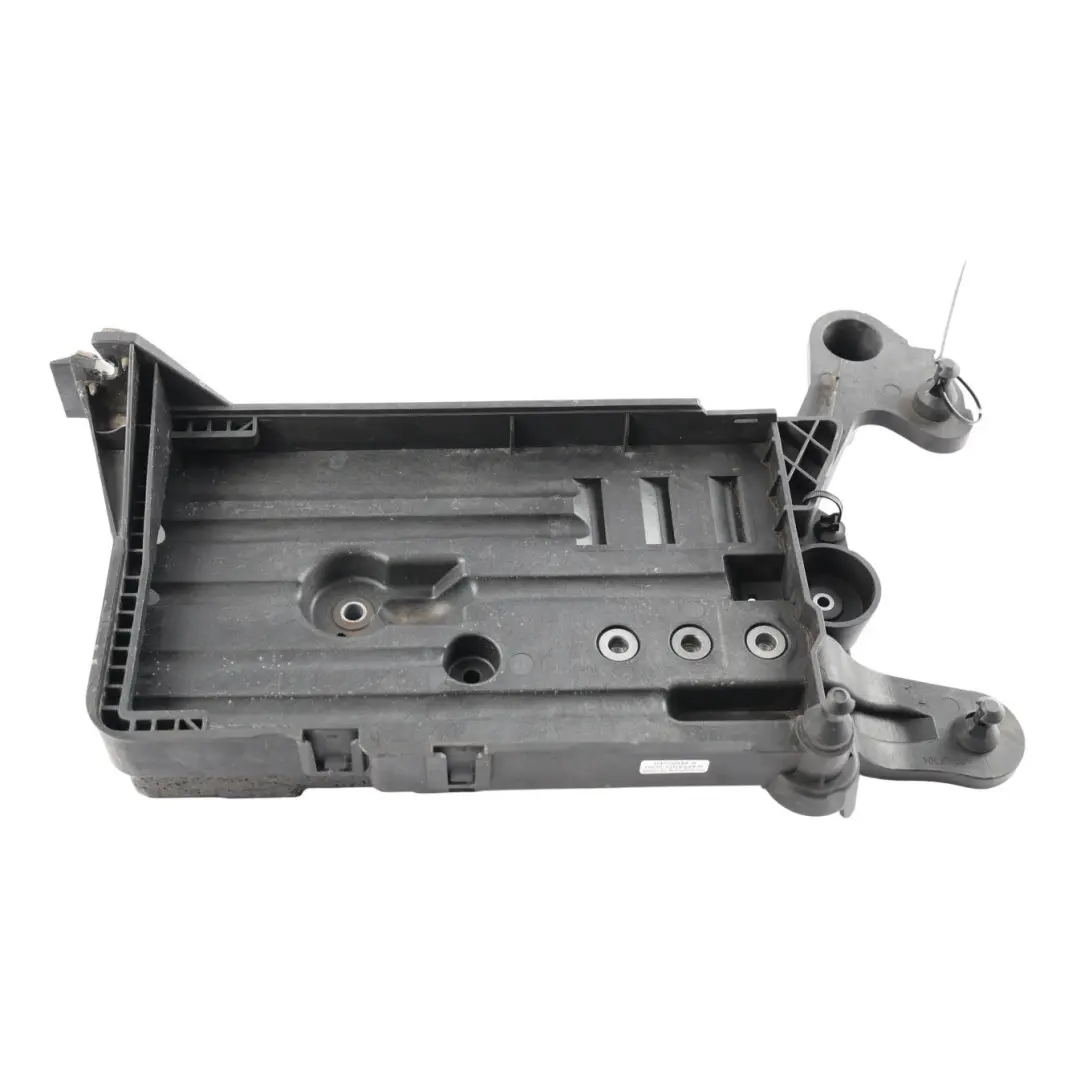 Support De Fixation Pour Bac À Batterie pour VW Volkswagen Golf Mk7 à propos du numéro de pièce 5Q0915321H VW Volkswagen Golf Mk7 Support De Fixation Pour Bac À Batterie - SKU 5Q0915321H - Numéro de pièce 5Q0915321H