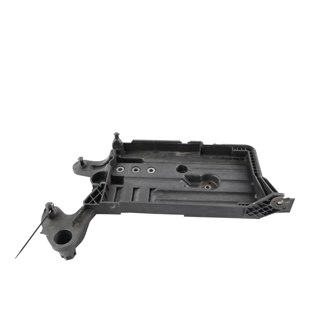 Support De Fixation Pour Bac À Batterie pour VW Volkswagen Golf Mk7 à propos du numéro de pièce 5Q0915321H VW Volkswagen Golf Mk7 Support De Fixation Pour Bac À Batterie - SKU 5Q0915321H - Numéro de pièce 5Q0915321H
