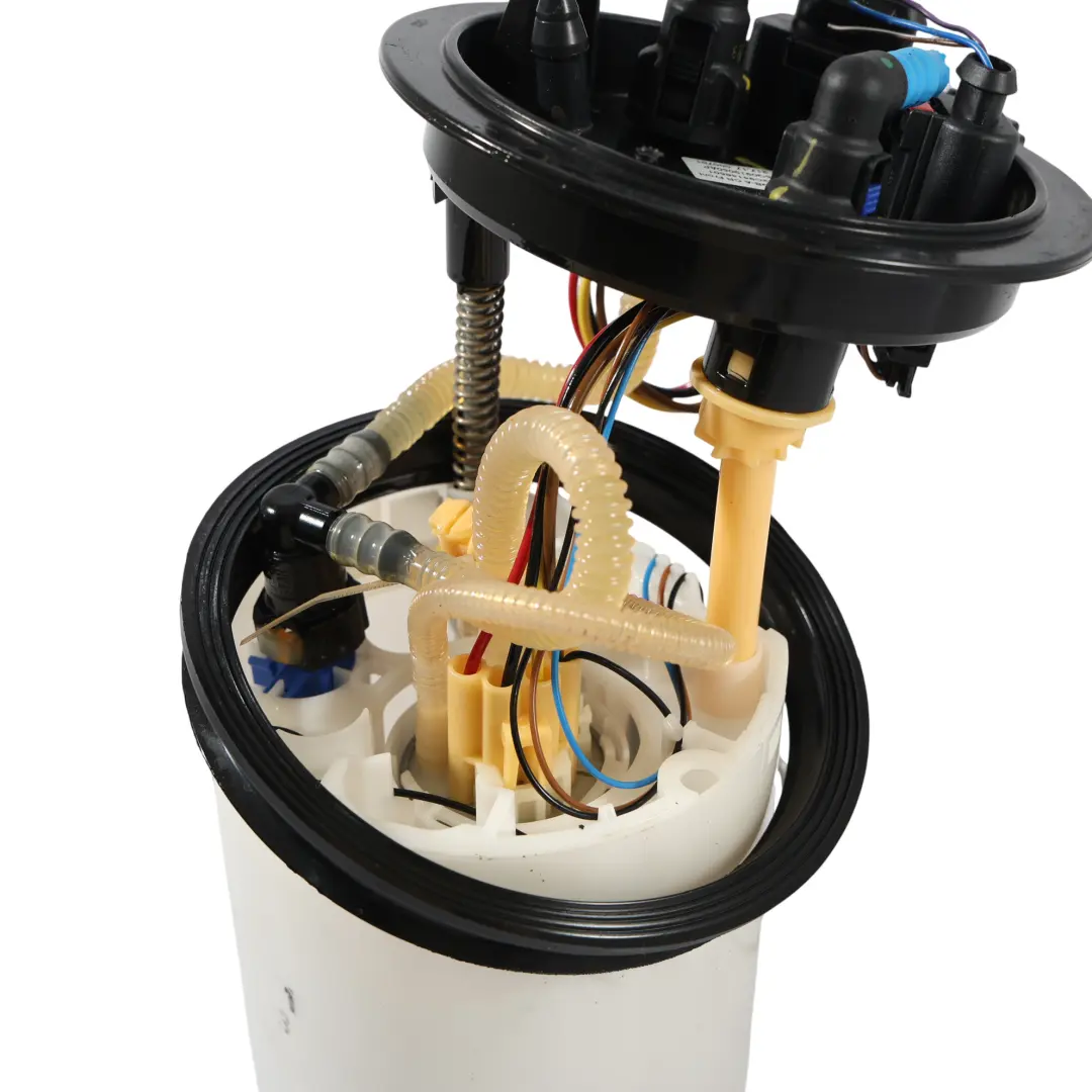 Kraftstoffpumpe Tank Geber Einheit 1.6 TDI Diesel für Audi Q2 GA mit Teilenummer 5Q0919050AP Audi Q2 GA Kraftstoffpumpe Tank Geber Einheit 1.6 TDI Diesel - SKU 5Q0919050AP - Teilenummer 5Q0919050AP