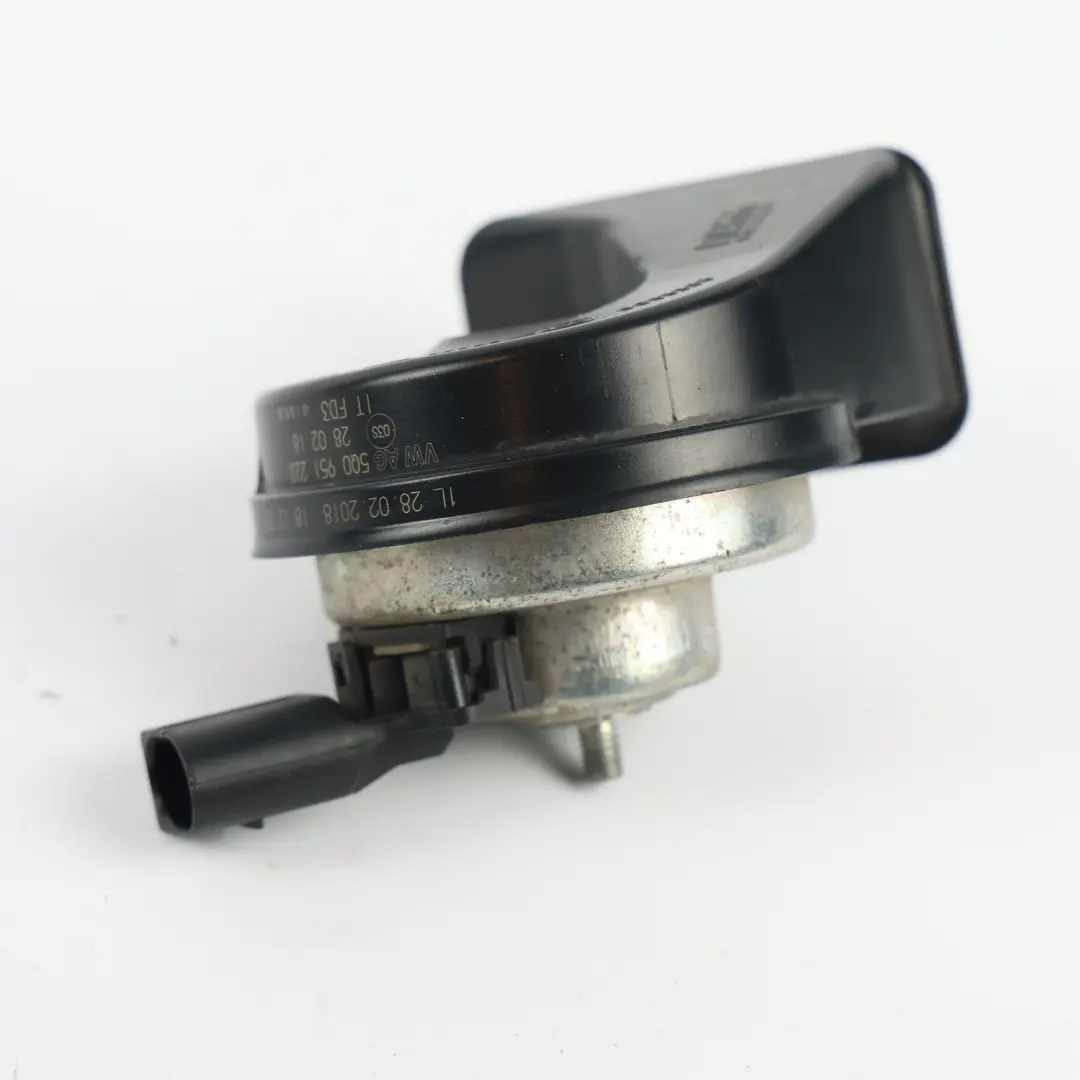 Mk3 Bocina Señal Alarma Sirena Alto para VW Volkswagen Golf Mk7 Seat Leon con número de pieza 5Q0951223 VW Volkswagen Golf Mk7 Seat Leon Mk3 Bocina Señal Alarma Sirena Alto - SKU 5Q0951223 - Número de pieza 5Q0951223