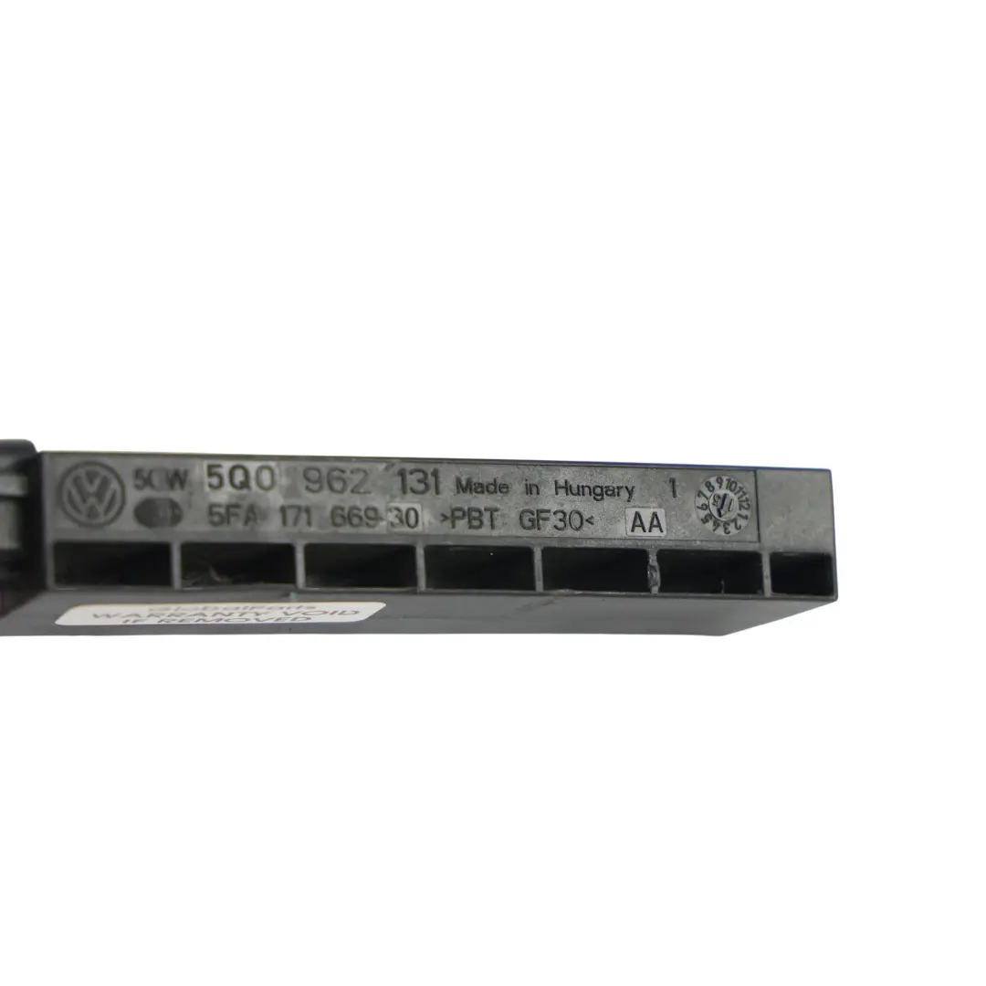 Audi A3 8V Q3 F3 VW Golf M7 Moduł Sterowania Anteną Keyless - SKU 5Q0962131-1 - Numer Części 5Q0962131