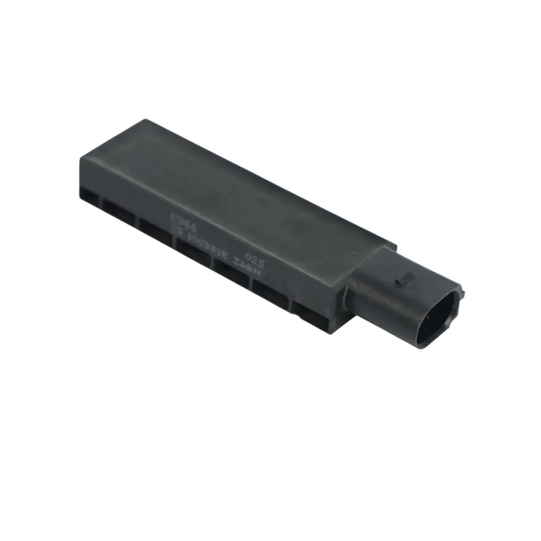 Moduł Sterowania Anteną Keyless do Audi A3 8V Q3 F3 VW Golf M7 o numerze 5Q0962131 Audi A3 8V Q3 F3 VW Golf M7 Moduł Sterowania Anteną Keyless - SKU 5Q0962131-1 - Numer Części 5Q0962131