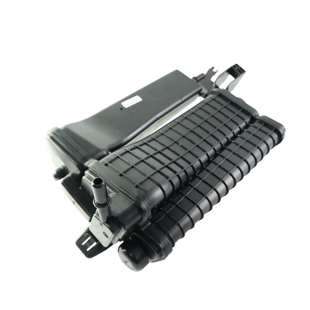 Filtro Carbone 2.5 Benzina per Audi Q3 F3 VW Touran 5T con numero di parte 5QA201801A Audi Q3 F3 VW Touran 5T Filtro Carbone 2.5 Benzina - SKU 5QA201801A - Numero di parte 5QA201801A