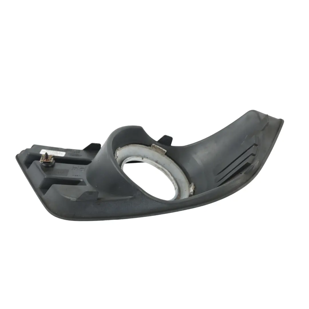 MK5 Nebelscheinwerfer Blende Vorne Rechts für Ford Fiesta ST mit Teilenummer 5S6Y-15A245-ABW Ford Fiesta ST MK5 Nebelscheinwerfer Blende Vorne Rechts - SKU 5S6Y-15A245-ABW - Teilenummer 5S6Y-15A245-ABW