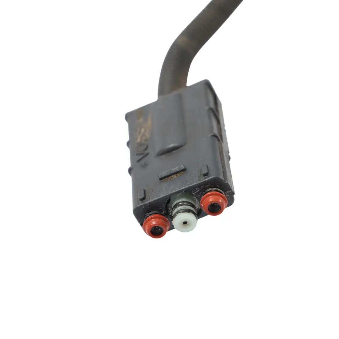 Tubo Linea Alimentazione Iniettore AdBlue 2.0 TDI per Volkswagen Golf con numero di parte 5WA131961L Volkswagen Golf Tubo Linea Alimentazione Iniettore AdBlue 2.0 TDI - SKU 5WA131961L - Numero di parte 5WA131961L
