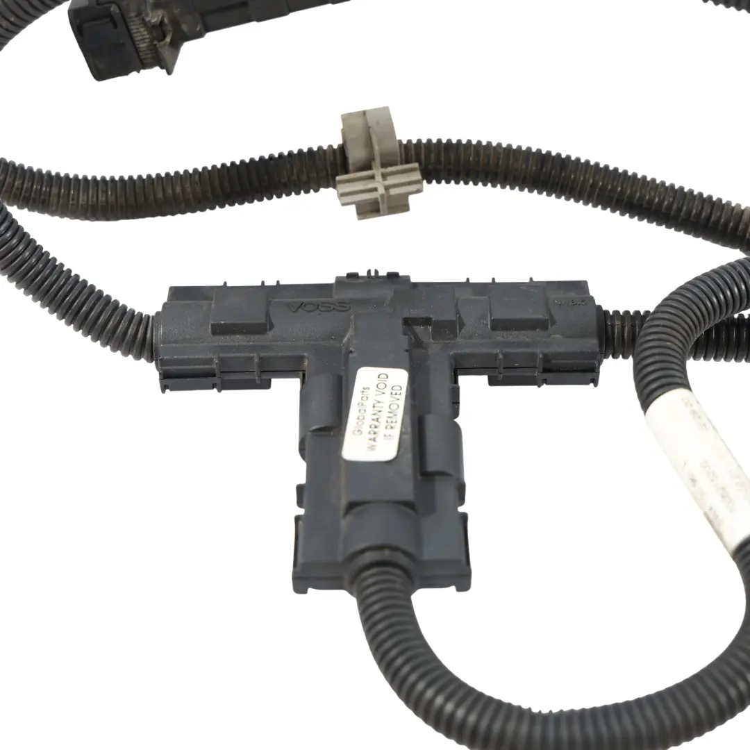 AdBlue Injector Supply Line Pipe Hose 2.0 TDI Engine to Volkswagen Golf with Part number 5WA131961L Volkswagen Golf AdBlue Injector Supply Line Pipe Hose 2.0 TDI Engine - SKU 5WA131961L - Part number 5WA131961L