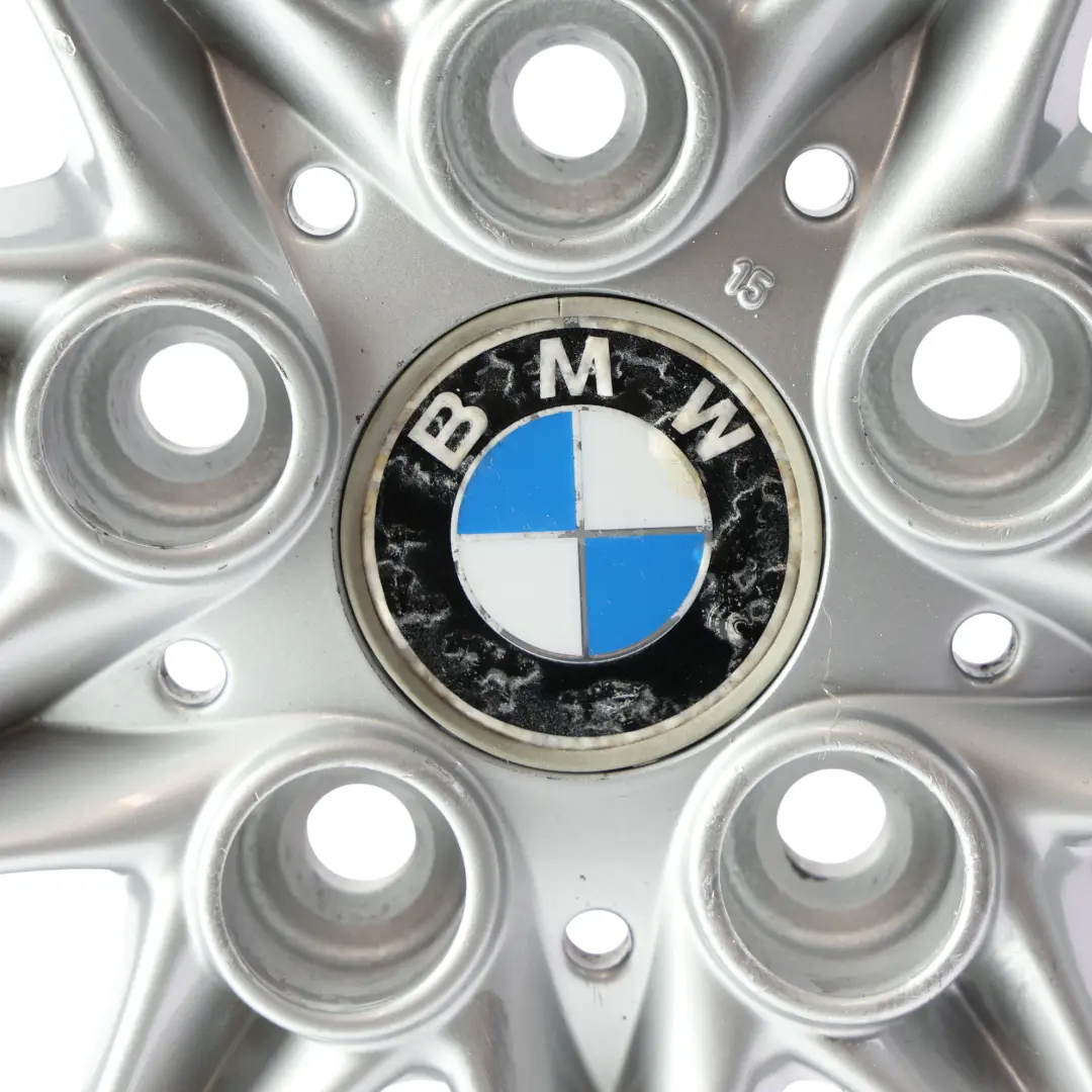 Alufelge 16" Sternspeiche 104 ET:47 7J für BMW Z4 E85 mit Teilenummer 6758189 BMW Z4 E85 Alufelge 16" Sternspeiche 104 ET:47 7J - SKU 6758189-1 - Teilenummer 6758189