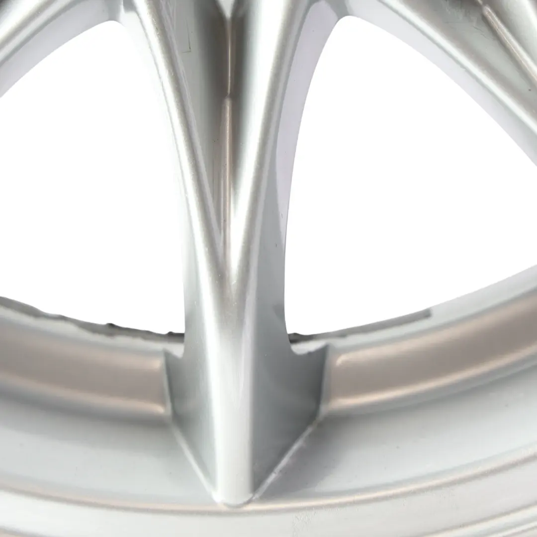 BMW Z4 E85 Jante Alliage Argent 16" À Rayons Étoilés 104 ET:47 7J - SKU 6758189-1 - Numéro de pièce 6758189