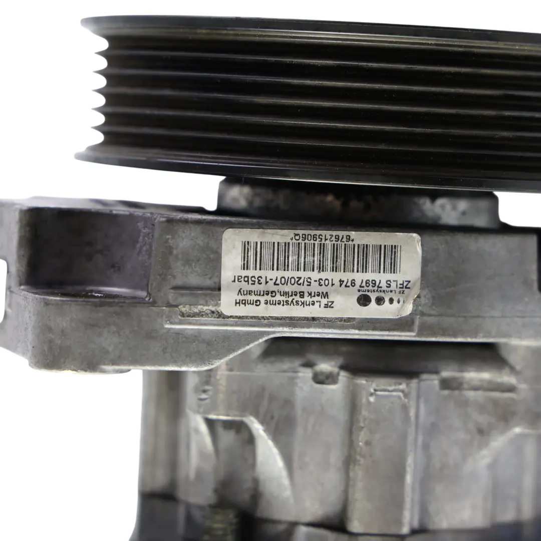 Pompa Wspomagania Active Steering N62 Benzyna do BMW E60 E61 E63 E64 o numerze 6762159 BMW E60 E61 E63 E64 Pompa Wspomagania Active Steering N62 Benzyna - SKU 6762159-1 - Numer Części 6762159