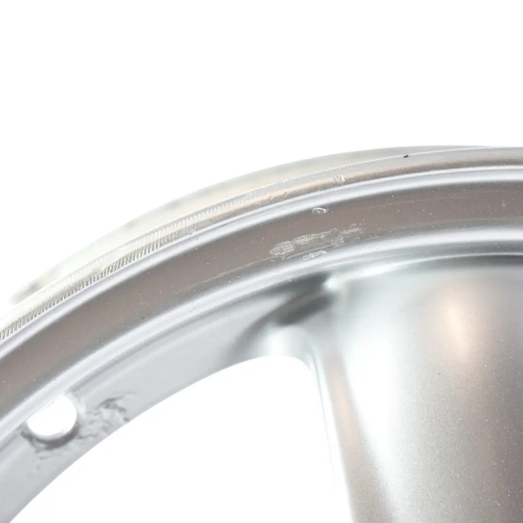 Silberne Leicht metall felge 15" 5,5J ET:45 5-Start Spooler 100 für Mini R50 R56 mit Teilenummer 6768498 Mini R50 R56 Silberne Leicht metall felge 15" 5,5J ET:45 5-Start Spooler 100 - SKU 6768498-7 - Teilenummer 6768498