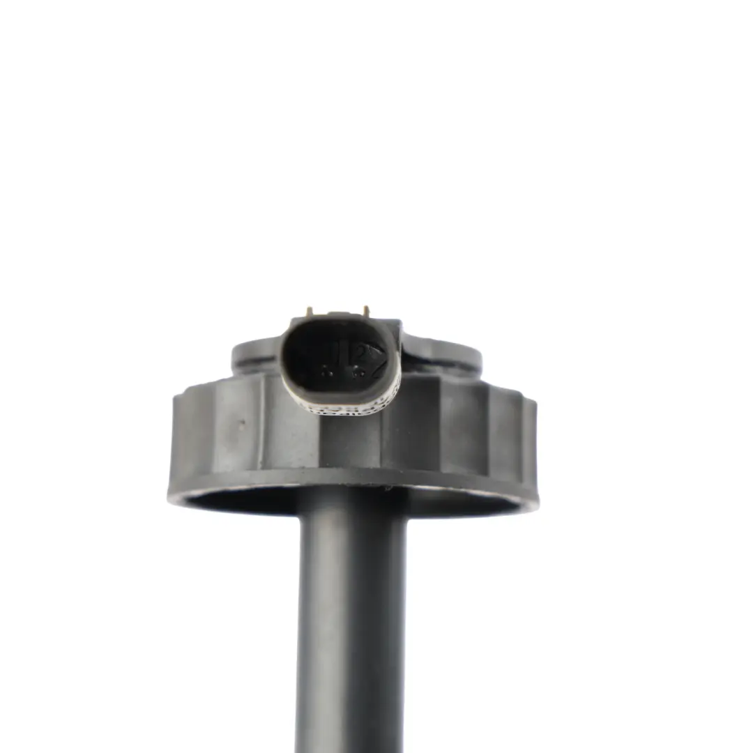 BMW E87 E90 E92 Interruptor Tapa Depósito Cilindro Maestro Freno - SKU 6774451 - Número de pieza 6774451