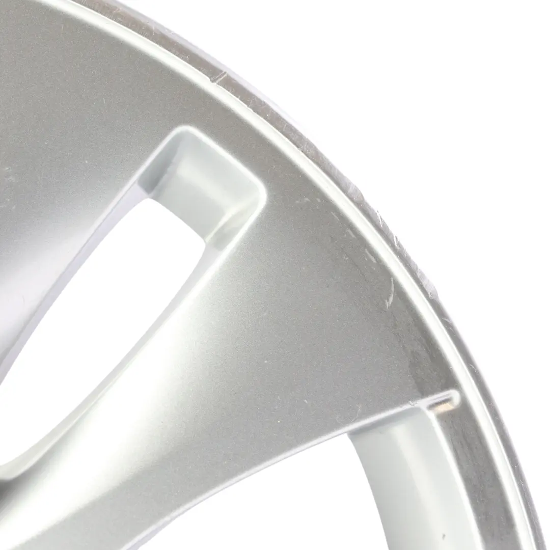 Jante Alliage Leger 16" 7J V-spoke 229 pour BMW E81 E82 E87 E88 à propos du numéro de pièce 6774684 BMW E81 E82 E87 E88 Jante Alliage Leger 16" 7J V-spoke 229 - SKU 6774684-2 - Numéro de pièce 6774684