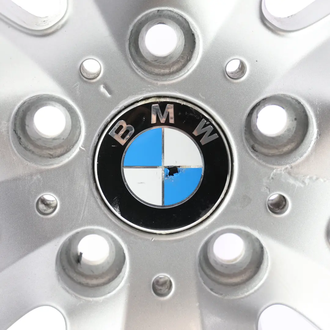 Série 5 E60 E61 Jante alliage 17" Radial Spoke 244 7,5J ET:20 pour BMW à propos du numéro de pièce 6777347 BMW Série 5 E60 E61 Jante alliage 17" Radial Spoke 244 7,5J ET:20 - SKU 6777347-3 - Numéro de pièce 6777347