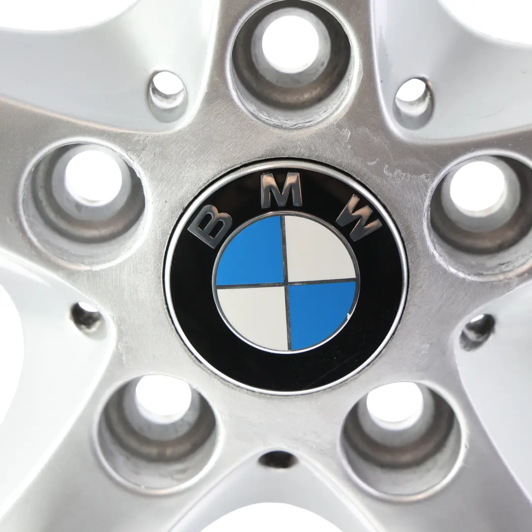 Argent Jantes Alu Alliage 7J ET:47 Rayons en pour BMW E81 E82 E87 E88 à propos du numéro de pièce 6778219 BMW E81 E82 E87 E88 Argent Jantes Alu Alliage 7J ET:47 Rayons en - SKU 6778219-3 - Numéro de pièce 6778219