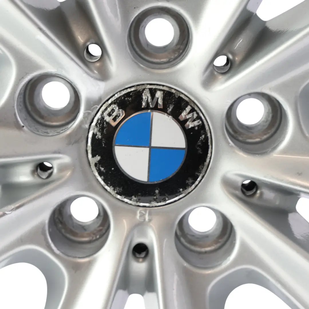 Llanta De Aleación BMW F10 F11 F12 De 17" Con Radios En V 236 8J ET:30 para con número de pieza 6780720 Llanta De Aleación BMW F10 F11 F12 De 17" Con Radios En V 236 8J ET:30 - SKU 6780720-1 - Número de pieza 6780720