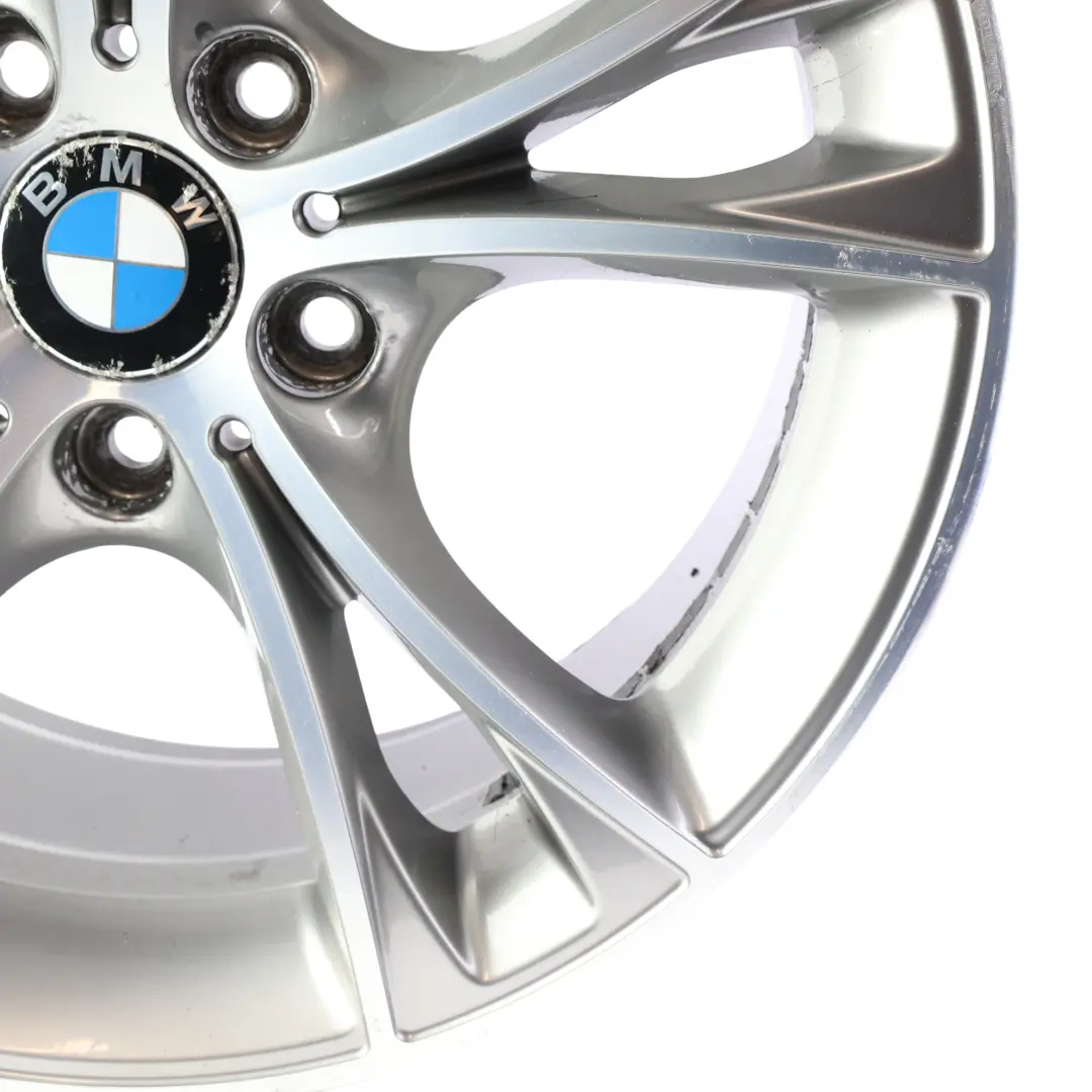 Alu Felge Hinten 18" 8,5J ET:40 V-Speiche 515 für BMW Z4 E89 mit Teilenummer 6855530 BMW Z4 E89 Alu Felge Hinten 18" 8,5J ET:40 V-Speiche 515 - SKU 6855530-1 - Teilenummer 6855530