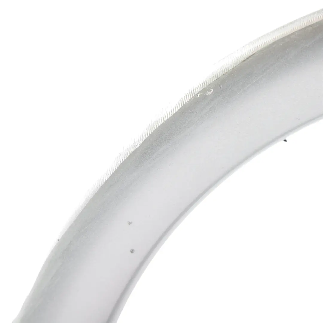 Llanta Aleacion Plateada 16" 7J ET:40 Star Spoke 654 para BMW F20 F21 F22 F23 con número de pieza 6866302 BMW F20 F21 F22 F23 Llanta Aleacion Plateada 16" 7J ET:40 Star Spoke 654 - SKU 6866302-2 - Número de pieza 6866302