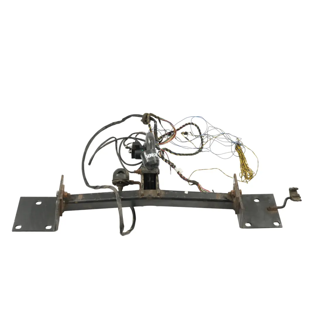 Westfalia Hak Holowniczy do BMW X1 E84 o numerze 6873073 BMW X1 E84 Westfalia Hak Holowniczy - SKU 6873073-2 - Numer Części 6873073