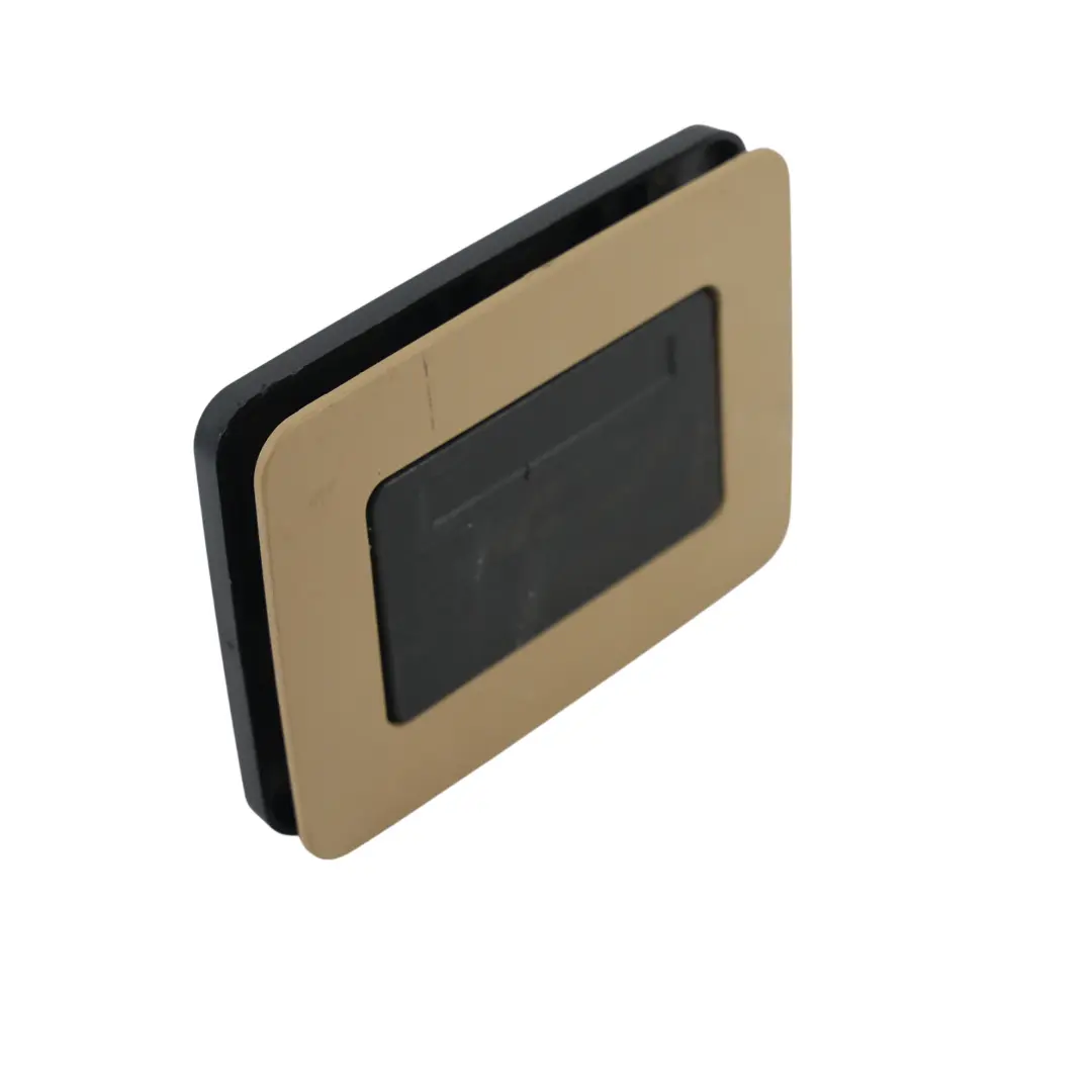 Poignée Garniture Couvre Plancher Coffre Beige pour BMW E91 à propos du numéro de pièce 6979477 BMW E91 Poignée Garniture Couvre Plancher Coffre Beige - SKU 6979477 - Numéro de pièce 6979477