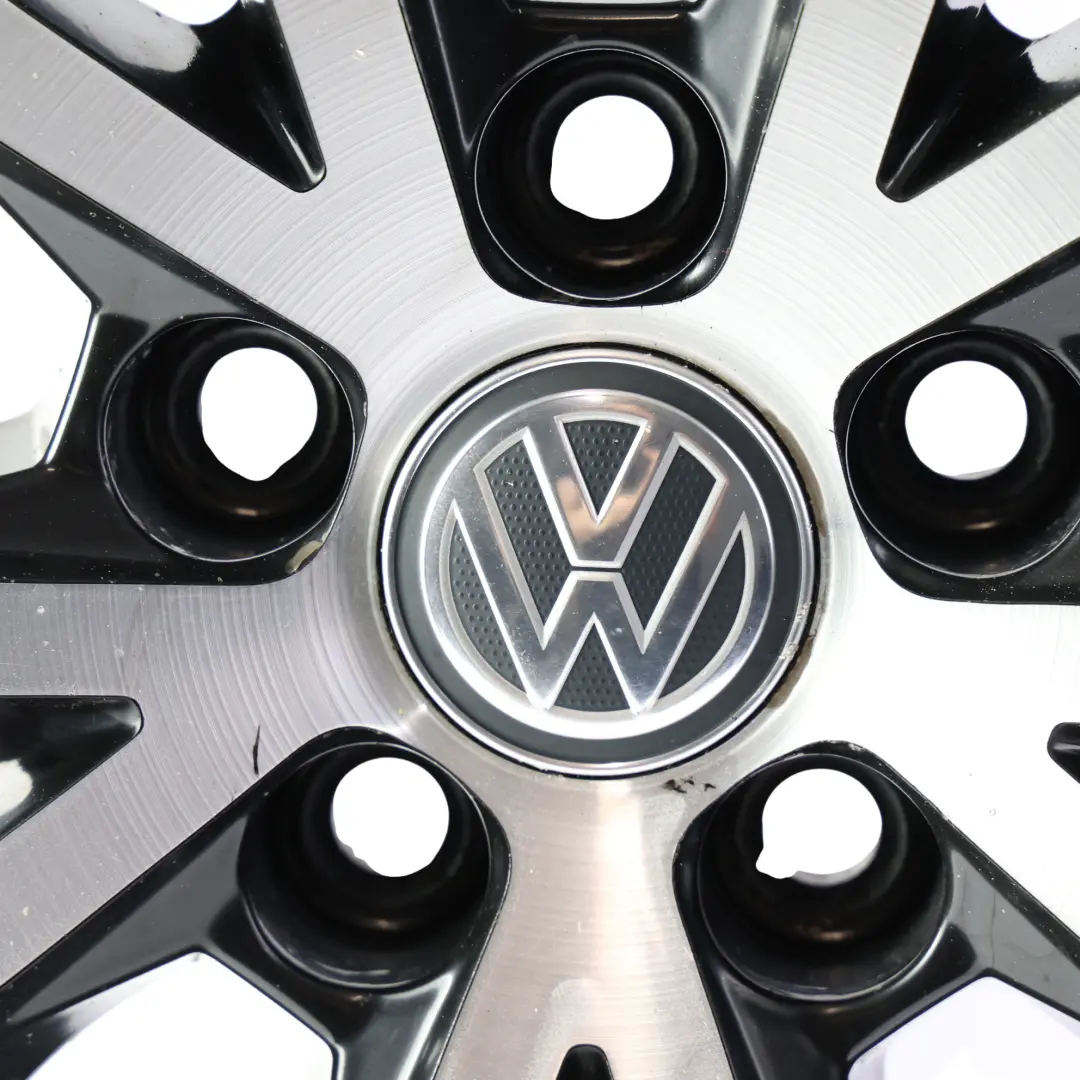 Leichtmetallfelge Silber 17" 7,5J ET:44 für Volkswagen Polo GTI 6R mit Teilenummer 6C0601025K Volkswagen Polo GTI 6R Leichtmetallfelge Silber 17" 7,5J ET:44 - SKU 6C0601025K-2 - Teilenummer 6C0601025K