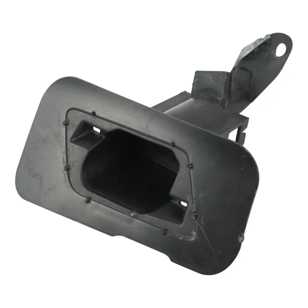 Volkswagen Polo 6C Wspornik Dyszy Spryskiwacza Przedni Prawy - SKU 6C0807942A - Numer Części 6C0807942A