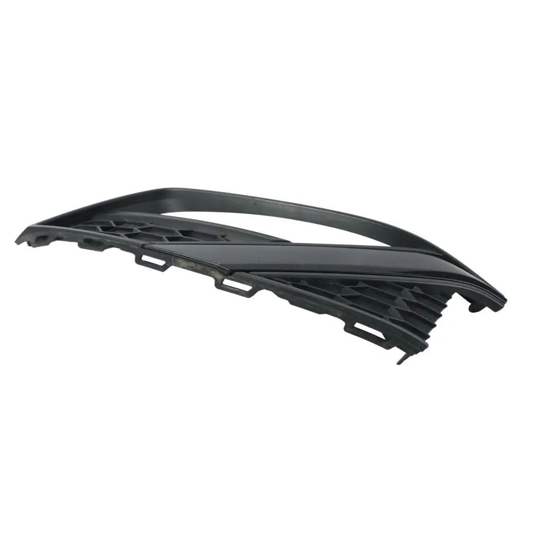 Nebelscheinwerfer Gitter Lufteinlass Rechts für Volkswagen Polo Gti 6C mit Teilenummer 6C0853666G Volkswagen Polo Gti 6C Nebelscheinwerfer Gitter Lufteinlass Rechts - SKU 6C0853666G - Teilenummer 6C0853666G